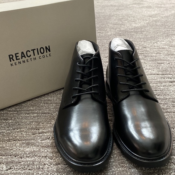 Kenneth Cole mens Chukka boots NWT New in Box - Picture 2 of 4